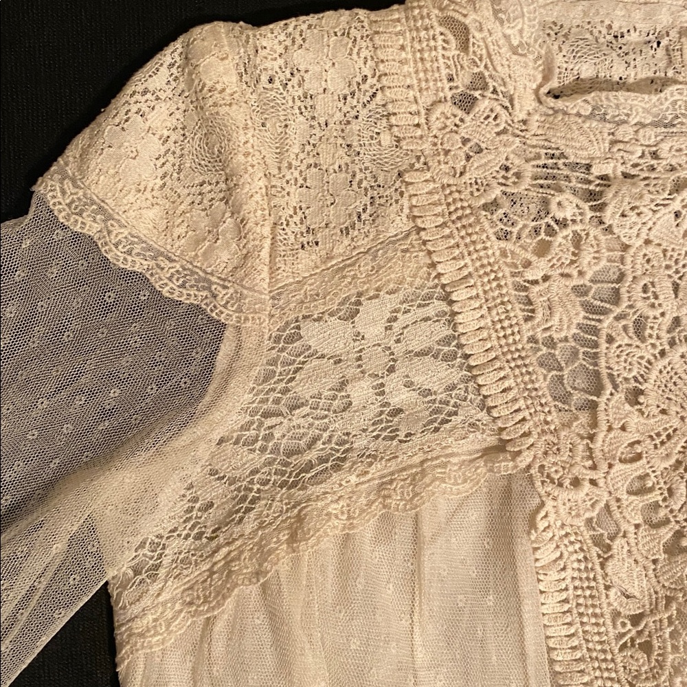 Feather Bone by Anthropologie Victorian cream lace high neck blouse crochet S - Picture 7 of 15